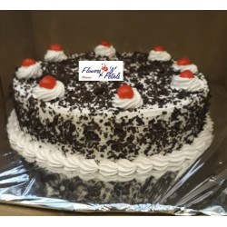 1/2 kg  Black Forest Cake